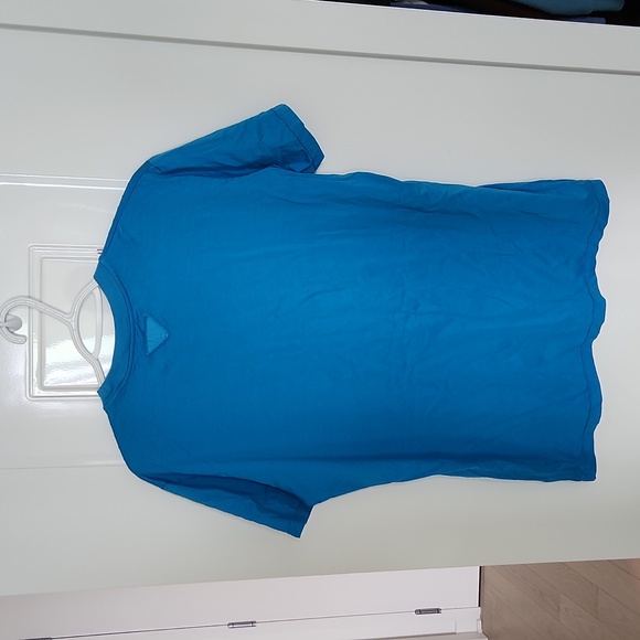 Prada tee - Picture 2 of 4